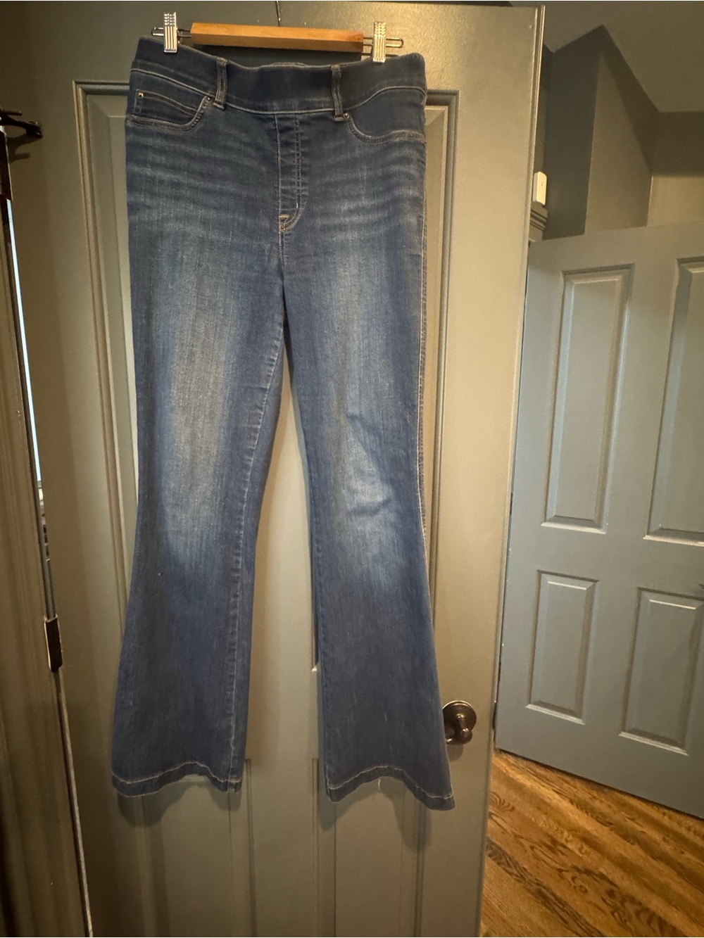 SPANX Women's Flare Jeans in Dark Blue Wash